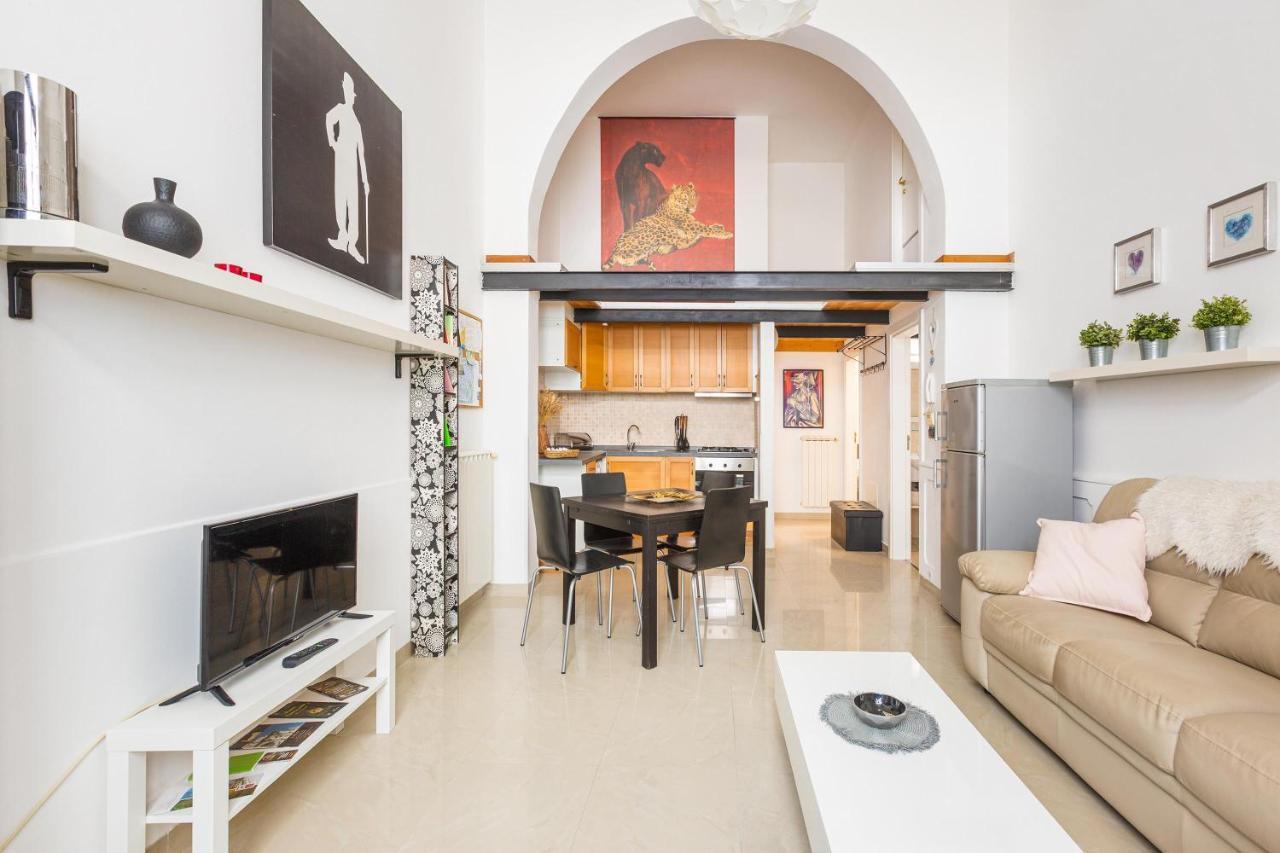 L'Appartamentino Holiday Home レッチェ エクステリア 写真