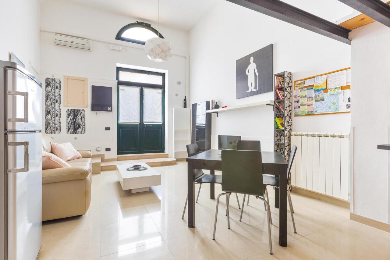 L'Appartamentino Holiday Home レッチェ エクステリア 写真